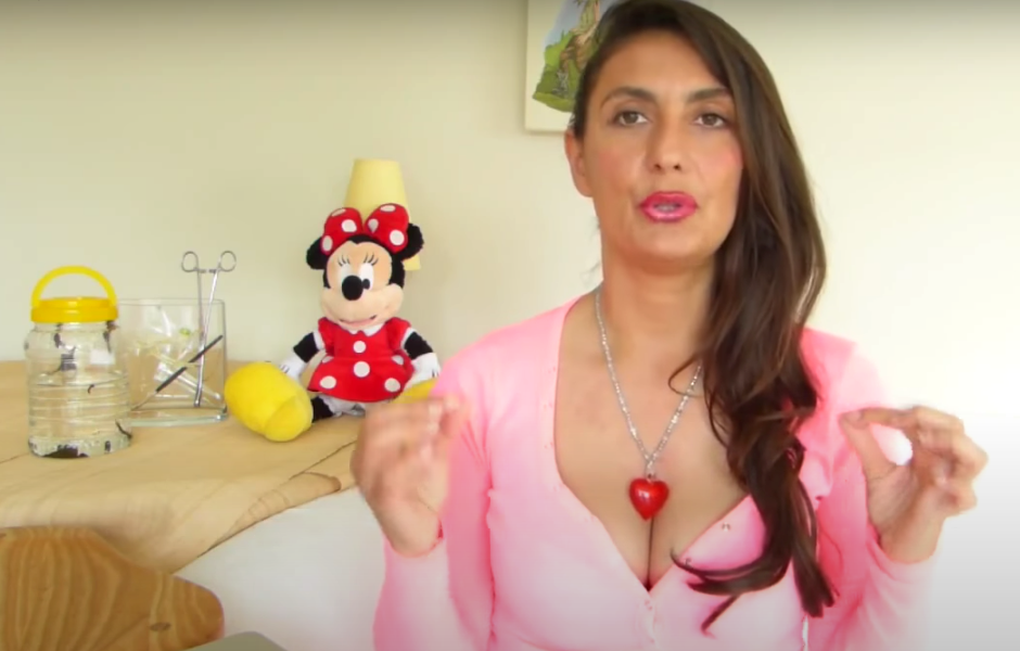 Vaginal Hirudotherapy Procedure Demonstration by Tsetsi