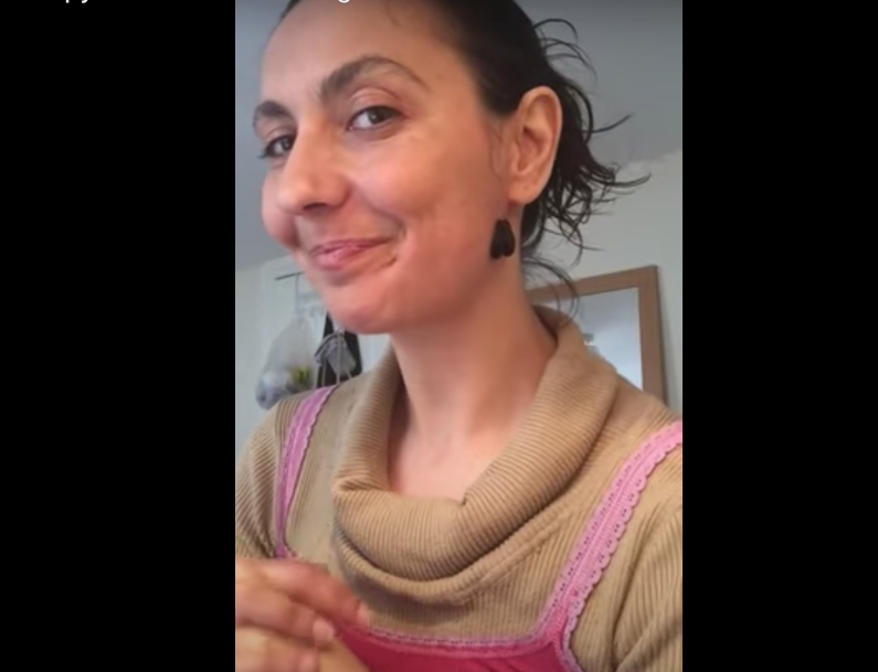 Leech Therapy on the Head. Using Medical Leeches behind the ears for detox & rejuvenation. Tsetsi